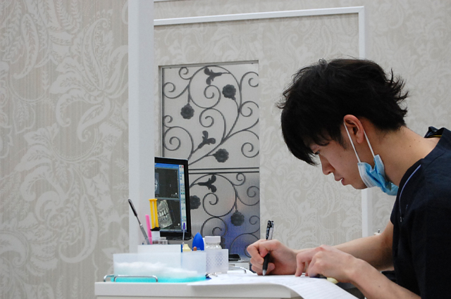 エムズ歯科コピオ外れない入れ歯、歯科医師として私達にできること